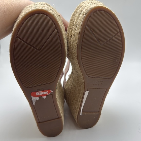 Marc Fisher
Cala Platform Wedge Sandals blush pink size 9 - Picture 4 of 7